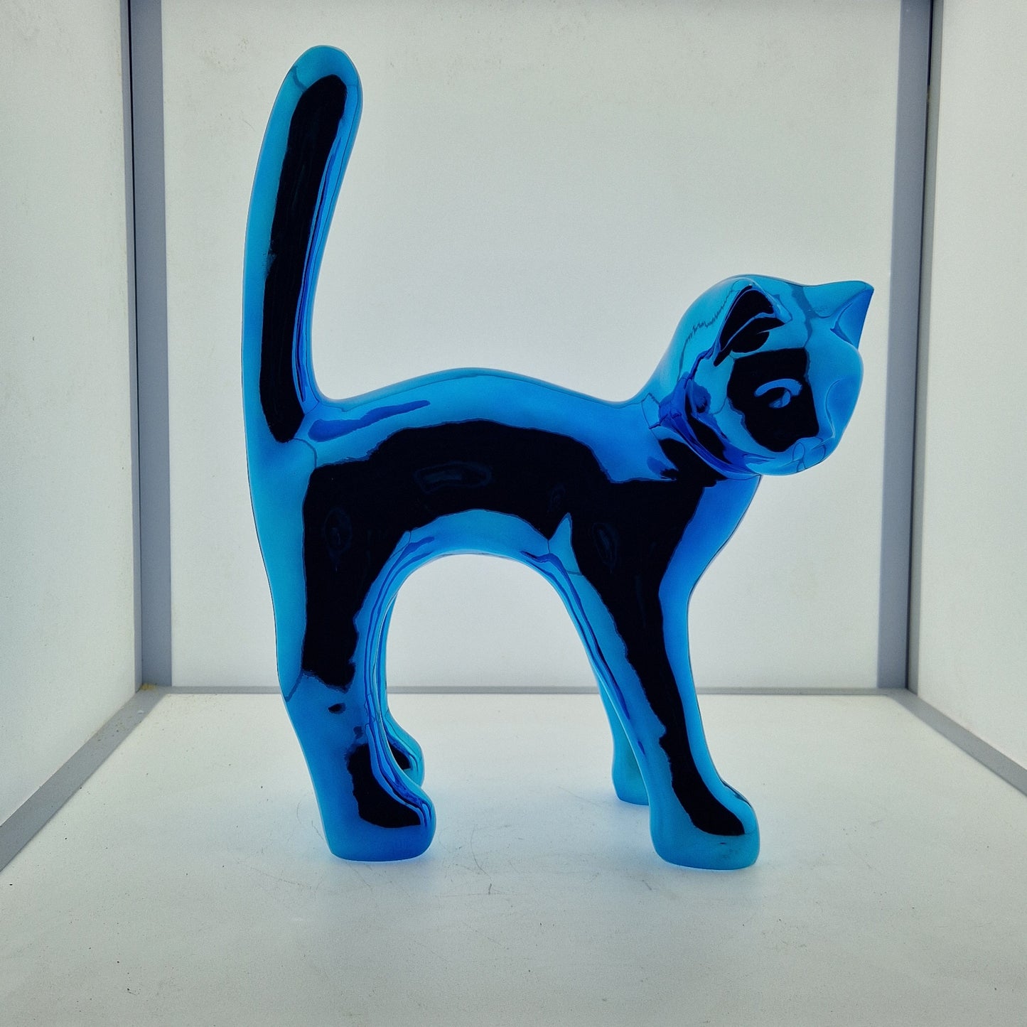 Chat chrome bleu 45cm - Art du château