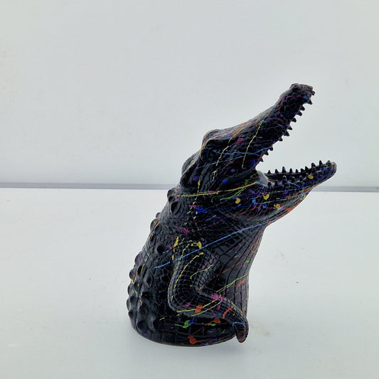 Statut Mini crocodile Splatch noir 15x10x18cm - Art du château